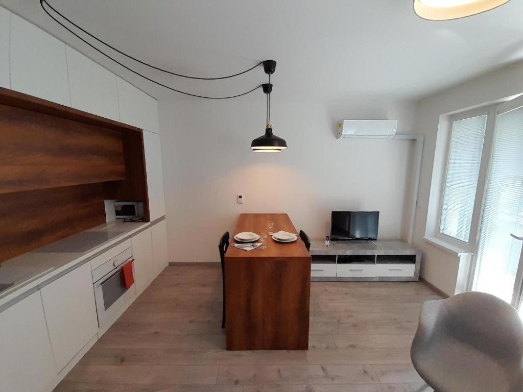 Ferienwohnung Entrez Radnica Košice Exterior foto