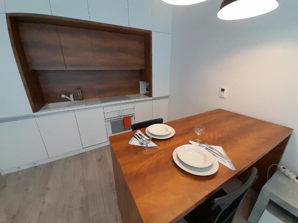 Ferienwohnung Entrez Radnica Košice Exterior foto