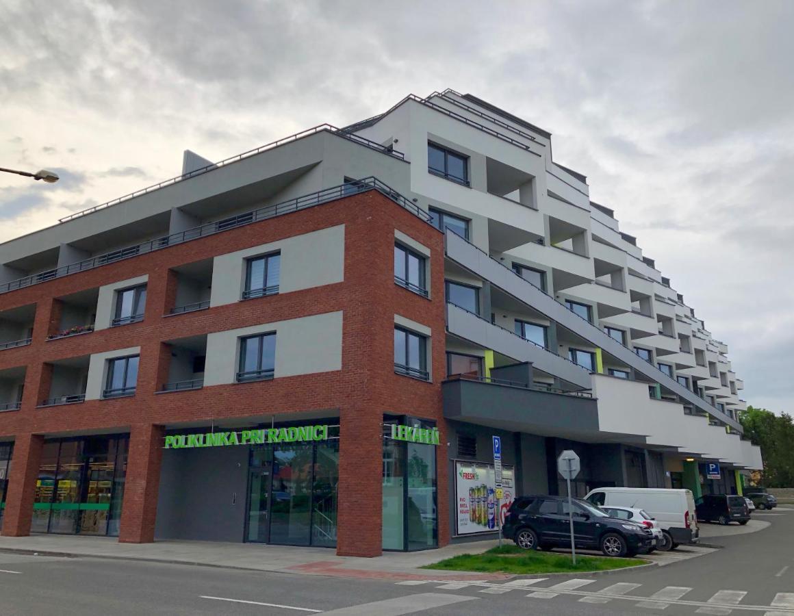 Ferienwohnung Entrez Radnica Košice Exterior foto