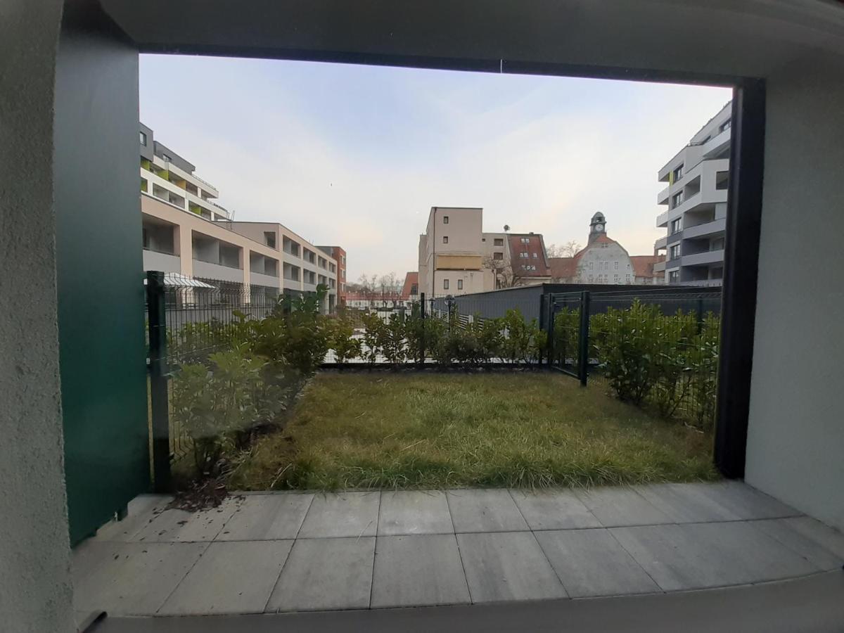 Ferienwohnung Entrez Radnica Košice Exterior foto